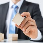 持つ? 持たない? 経営のジレンマ。