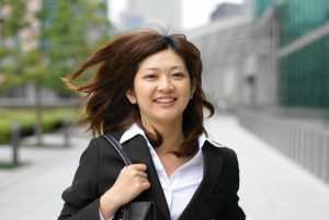 いいよ、待たせておいて。