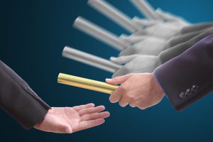 誰に会社を継がせるか?